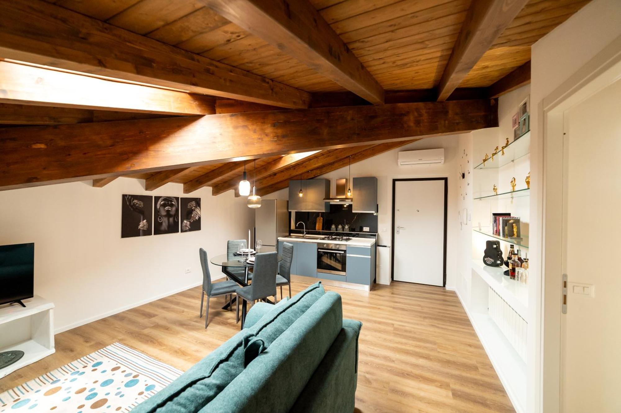 Abitare Il Tempo-Elegante E Moderno-Ad 1 Bus Da Roma Apartman Velletri Kültér fotó